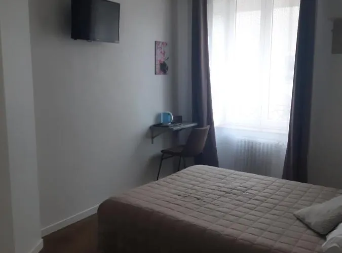 De La Croix De Malte Hotel Cherbourg-en-Cotentin