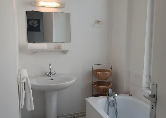 Hotel De La Croix De Malte Cherbourg-en-Cotentin