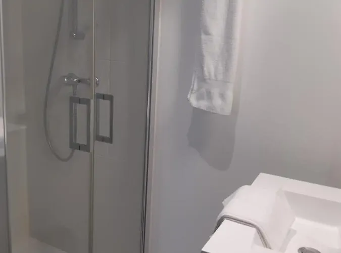 Hotel De La Croix De Malte