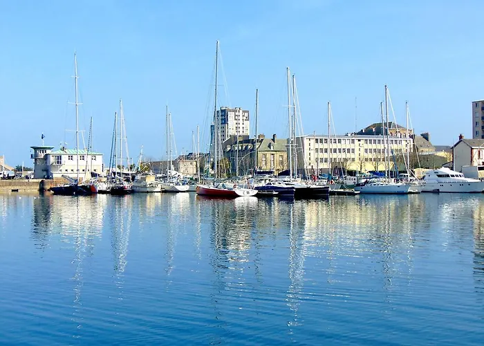 Отель De La Croix De Malte 2*